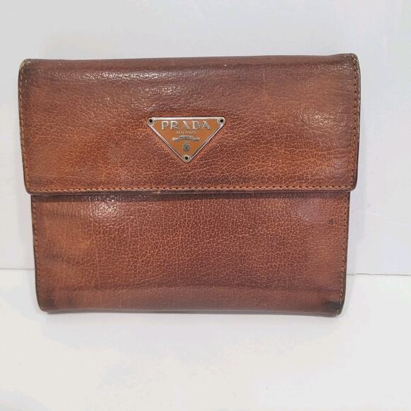 PRADA Smooth Geniue Leather Logo Plate Wallet Medium Envelope Medium Fair Vintag - Picture 1 of 16